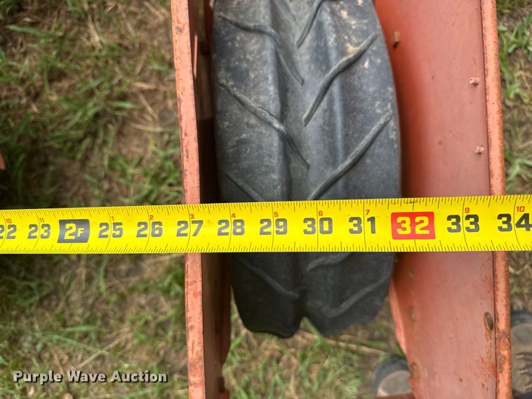 image for item EG8182 Allis Chalmers 74 planter