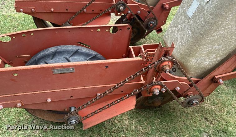 image for item EG8182 Allis Chalmers 74 planter