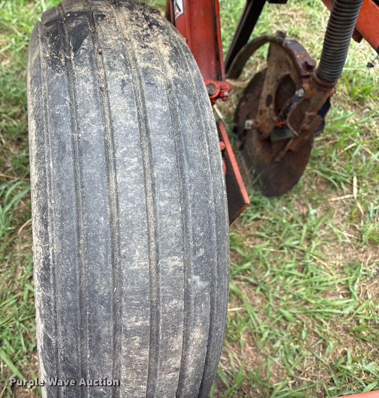 image for item EG8182 Allis Chalmers 74 planter
