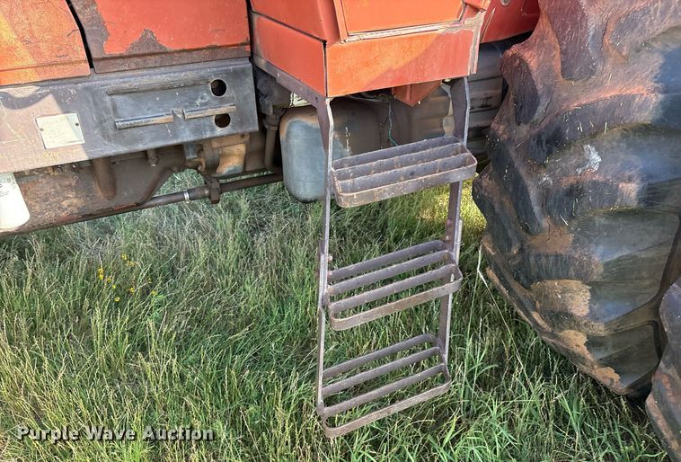 image for item EL2127 Hesston 1880DT MFWD tractor