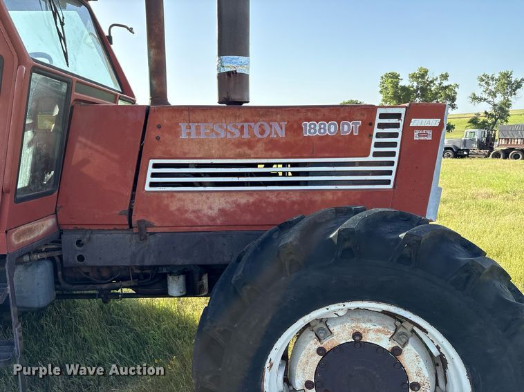 image for item EL2127 Hesston 1880DT MFWD tractor
