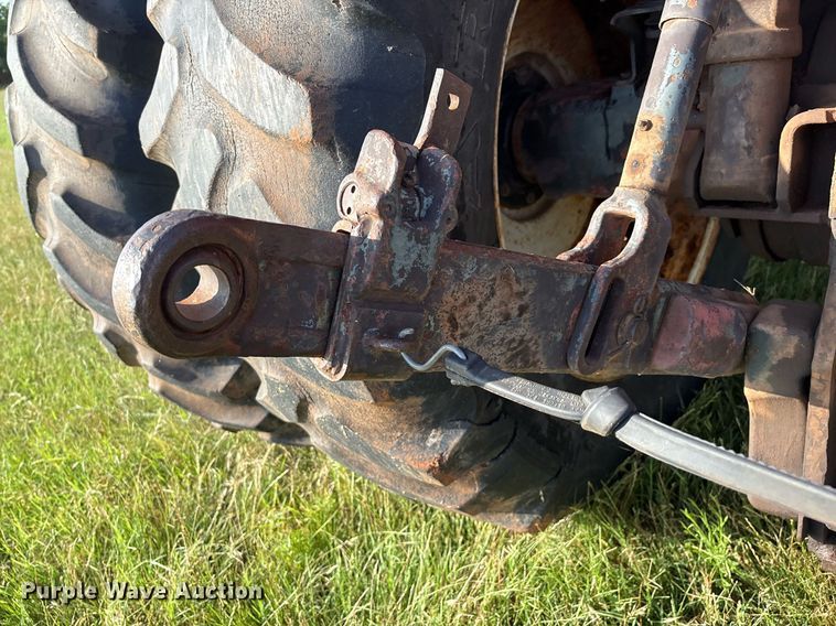 image for item EL2127 Hesston 1880DT MFWD tractor