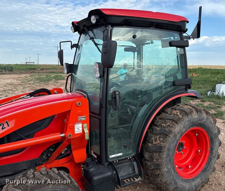 image for item EL2149 2022 Kioti DK6010 SE MFWD tractor