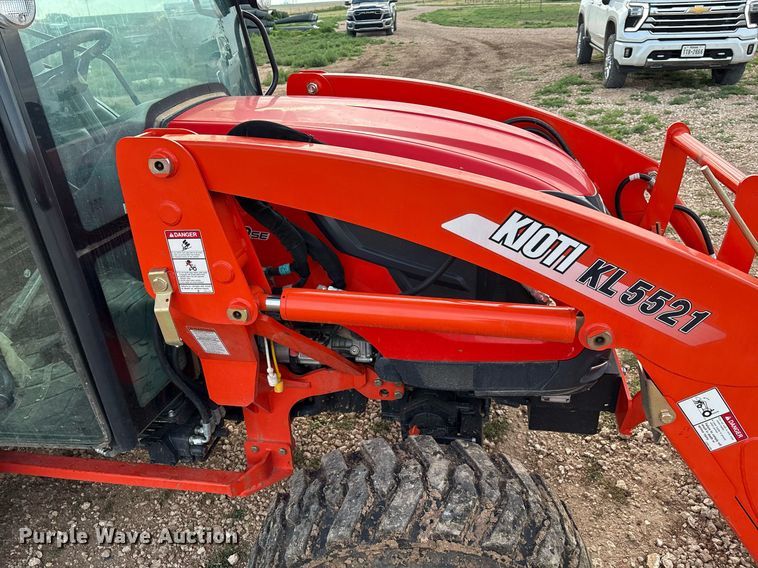 image for item EL2149 2022 Kioti DK6010 SE MFWD tractor