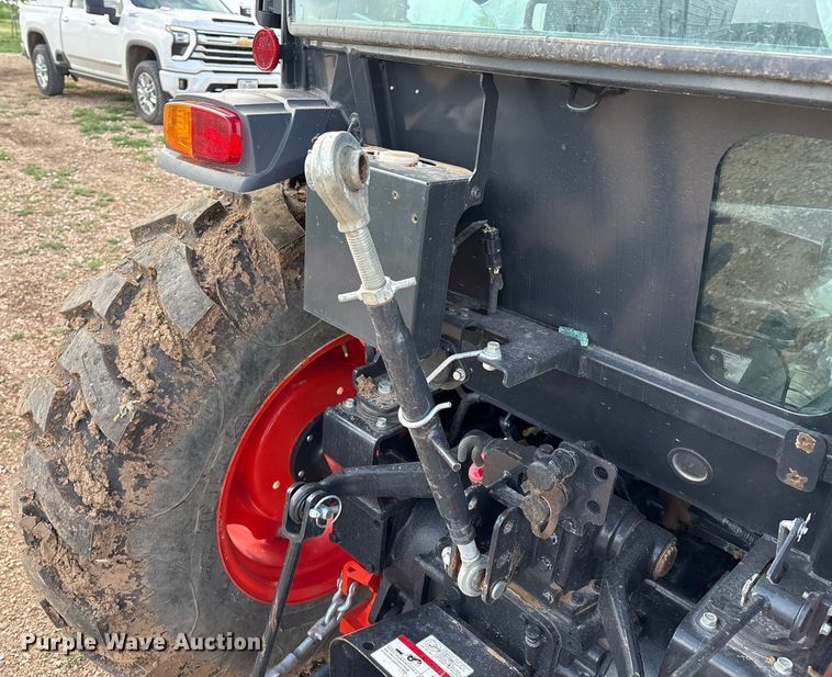 image for item EL2149 2022 Kioti DK6010 SE MFWD tractor