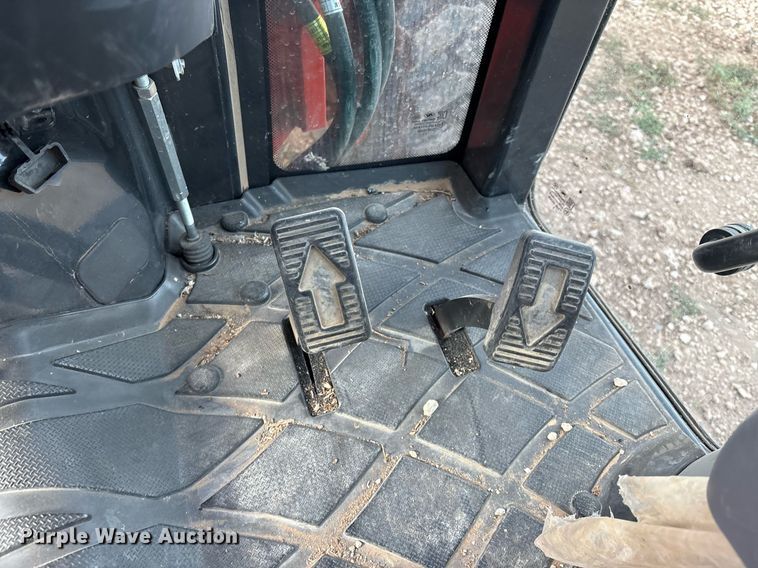 image for item EL2149 2022 Kioti DK6010 SE MFWD tractor