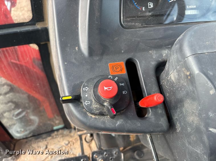 image for item EL2149 2022 Kioti DK6010 SE MFWD tractor