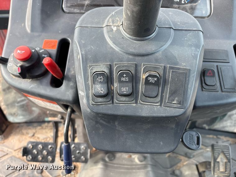 image for item EL2149 2022 Kioti DK6010 SE MFWD tractor