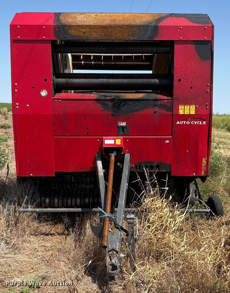 image for item EM0578 2017 Massey Ferguson Hesston 2956  round baler