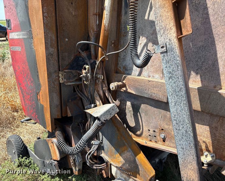 image for item EM0578 2017 Massey Ferguson Hesston 2956  round baler