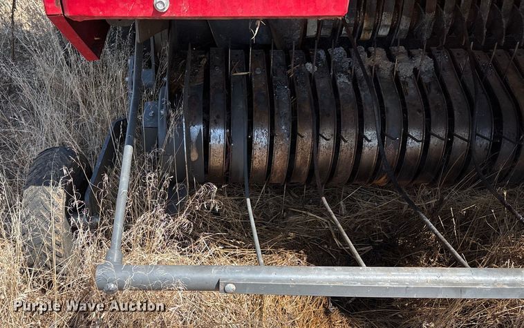 image for item EM0578 2017 Massey Ferguson Hesston 2956  round baler