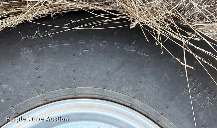 image for item EM0578 2017 Massey Ferguson Hesston 2956  round baler