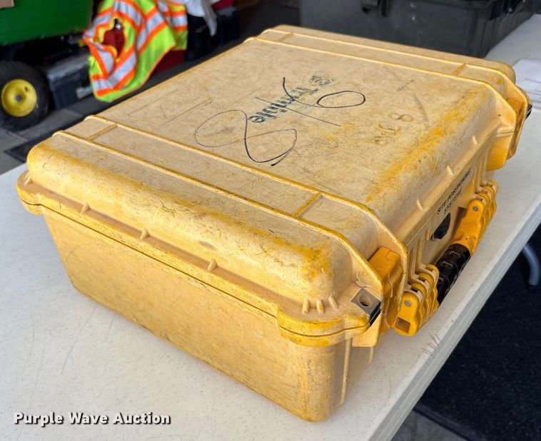 image for item EM6033 Trimble SPS985 GPS 