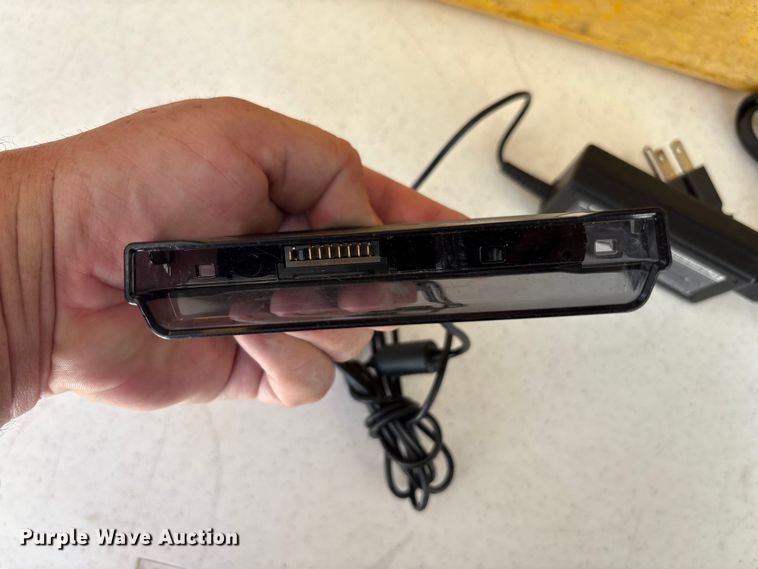 image for item EM6033 Trimble SPS985 GPS 