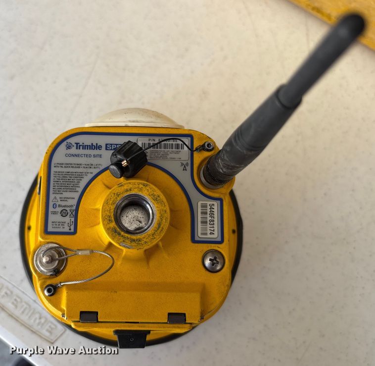 image for item EM6033 Trimble SPS985 GPS 