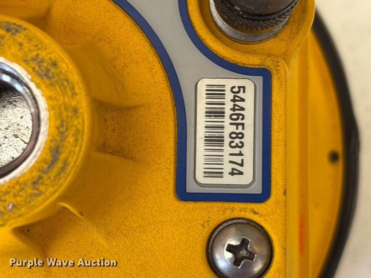 image for item EM6033 Trimble SPS985 GPS 