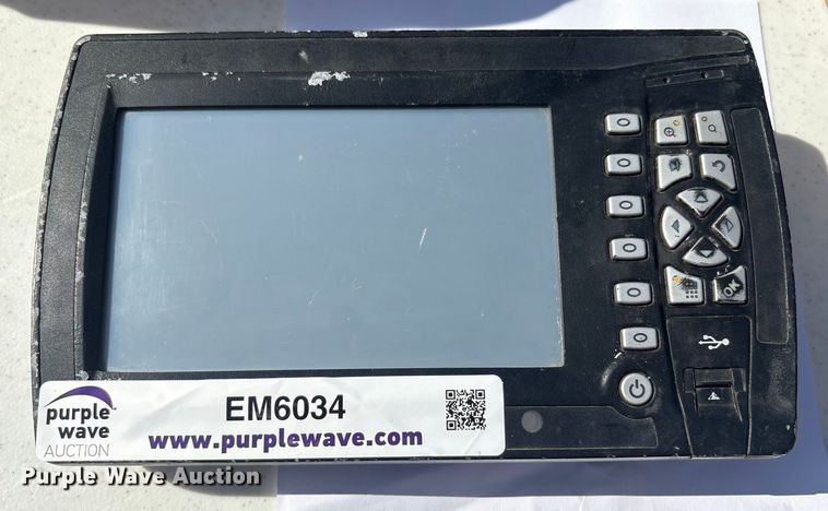 image for item EM6034 Trimble CB460 control panel