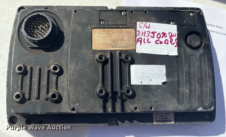 image for item EM6034 Trimble CB460 control panel