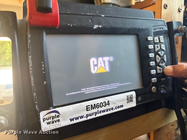 image for item EM6034 Trimble CB460 control panel