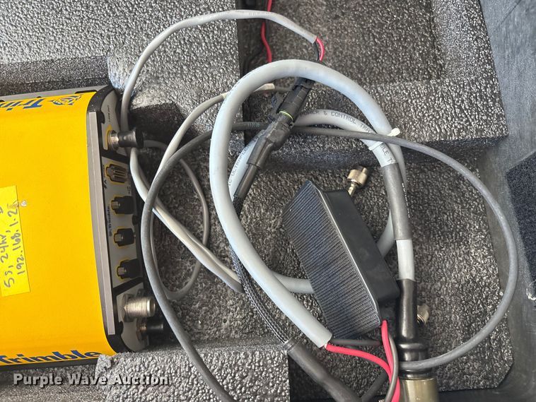 image for item EM6036 Trimble Net RS GPS