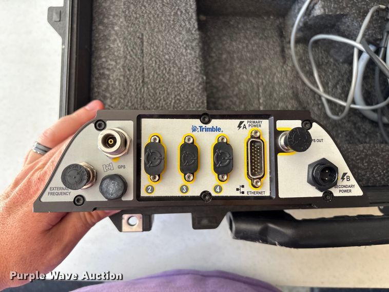 image for item EM6036 Trimble Net RS GPS