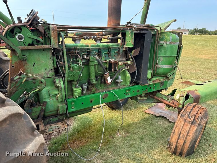 image for item EM8070 1967 John Deere 4020 tractor