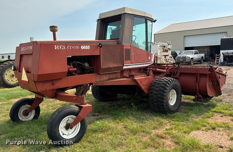 image for item EM8072 Hesston 6655 swather / windrower
