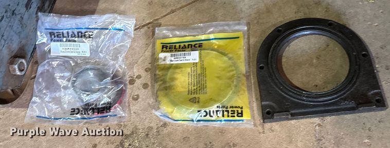 image for item EM8076 John Deere 6404DR-12 engine