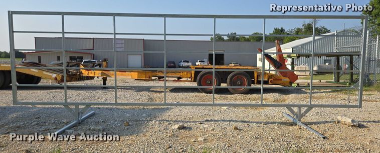 image for item EN3575 (10) galvanized livestock panels