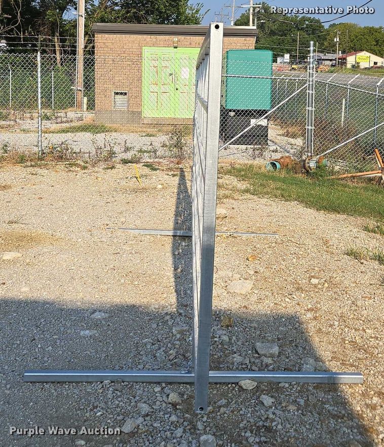 image for item EN3575 (10) galvanized livestock panels