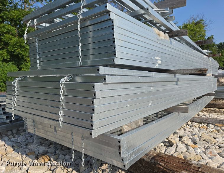 image for item EN3660 (10) galvanized livestock panels