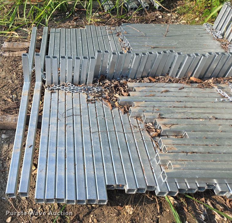 image for item EN3660 (10) galvanized livestock panels