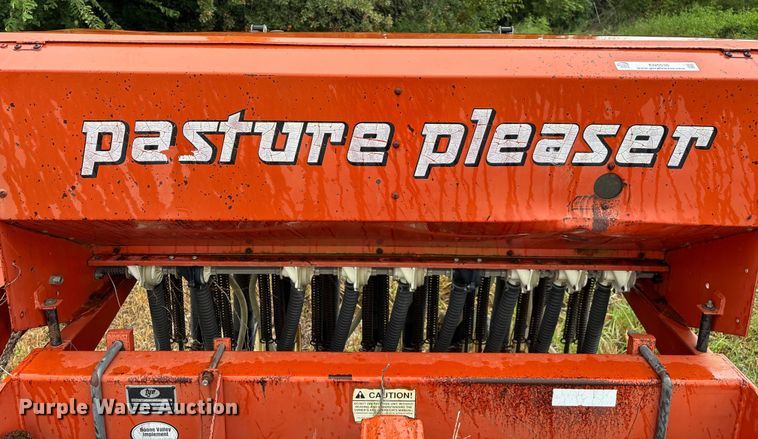 image for item EN5536 Tye Pasture Pleaser 114-5215 no-till grain drill