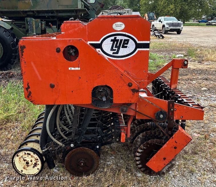 image for item EN5536 Tye Pasture Pleaser 114-5215 no-till grain drill