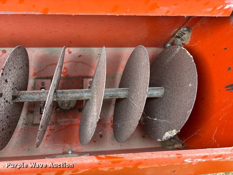 image for item EN5536 Tye Pasture Pleaser 114-5215 no-till grain drill