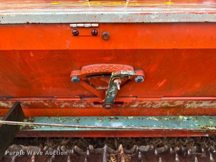 image for item EN5544 Brillion SST-961 seeder