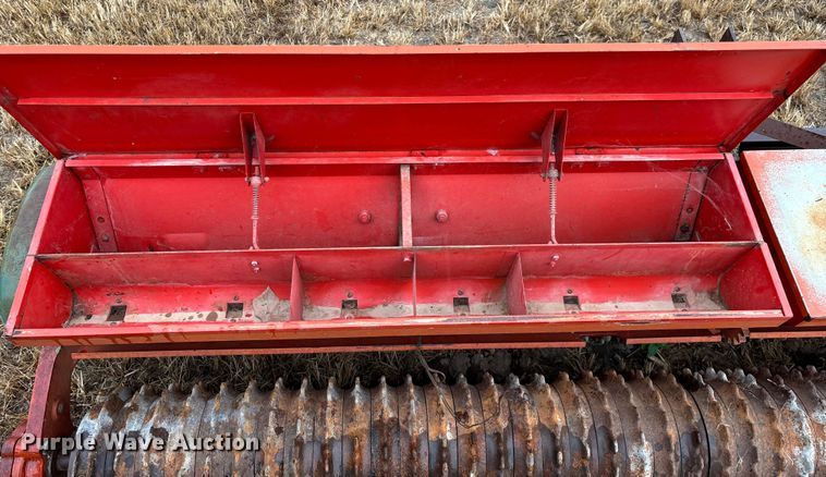 image for item EN5544 Brillion SST-961 seeder