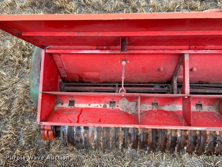 image for item EN5544 Brillion SST-961 seeder