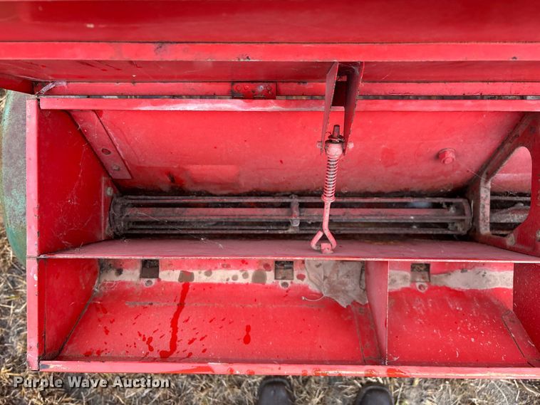 image for item EN5544 Brillion SST-961 seeder