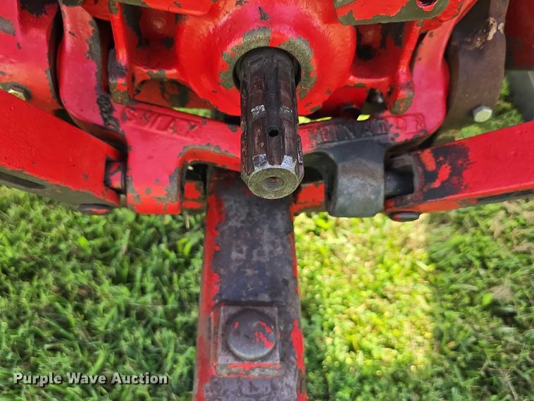 image for item EO1604 1968 International Farmall 756  tractor