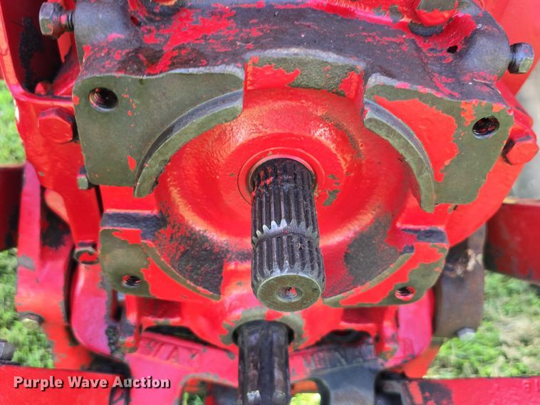 image for item EO1604 1968 International Farmall 756  tractor