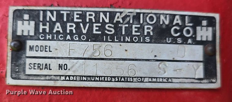 image for item EO1604 1968 International Farmall 756  tractor