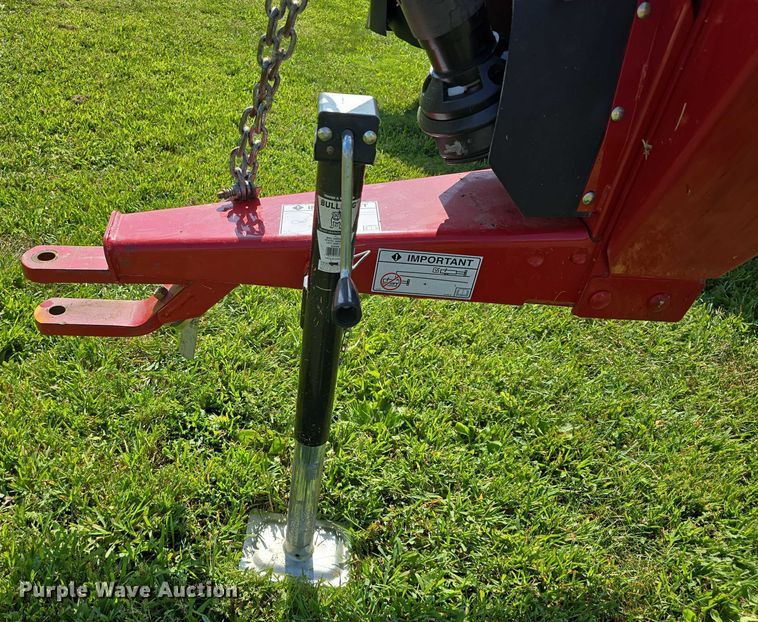 image for item EO1605 2022 New Holland Discbine 210  swather / windrower