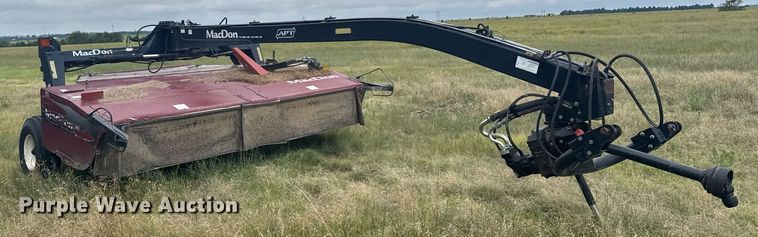 image for item ER2190 2008 MacDon R80 swather / windrower