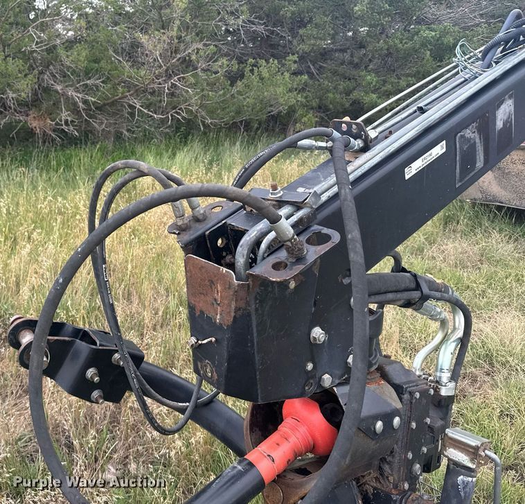 image for item ER2190 2008 MacDon R80 swather / windrower