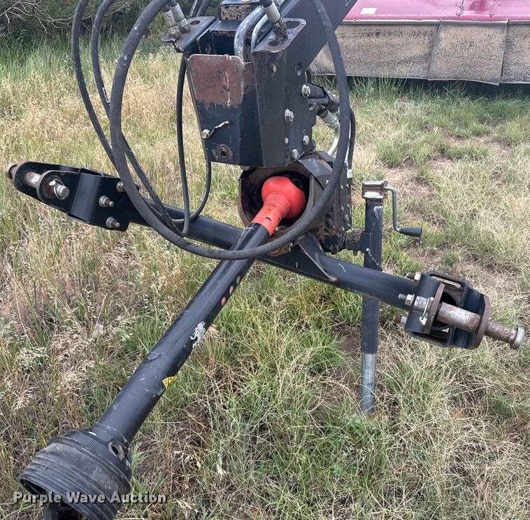 image for item ER2190 2008 MacDon R80 swather / windrower