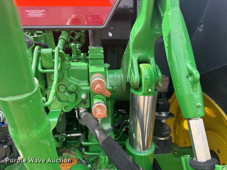 image for item ER2191 2021 John Deere 6155M MFWD tractor