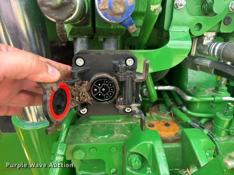 image for item ER2191 2021 John Deere 6155M MFWD tractor