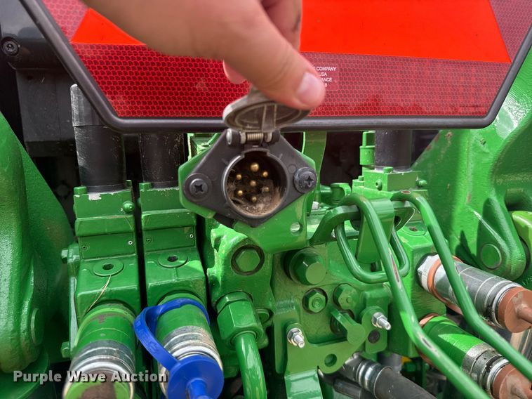 image for item ER2191 2021 John Deere 6155M MFWD tractor