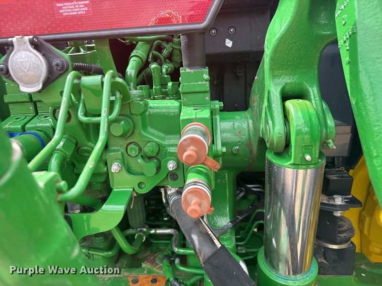 image for item ER2191 2021 John Deere 6155M MFWD tractor